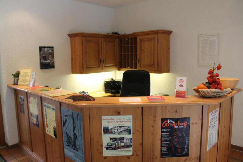 Hotel Zum Brauhaus Quedlinburg Esterno foto